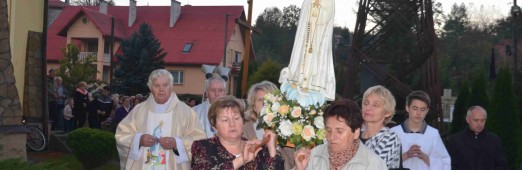 Nabożeństwo Różańcowe z procesją światła