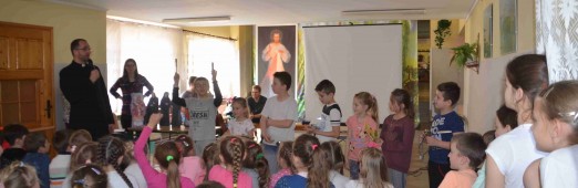Spotkanie z Ks. Rekolekcjonistą w przedszkolu i szkole