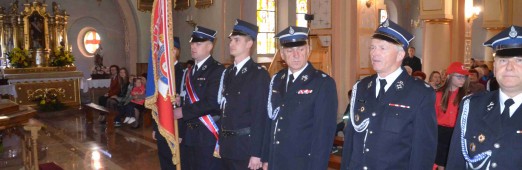 Msza św. z udziałem strażaków